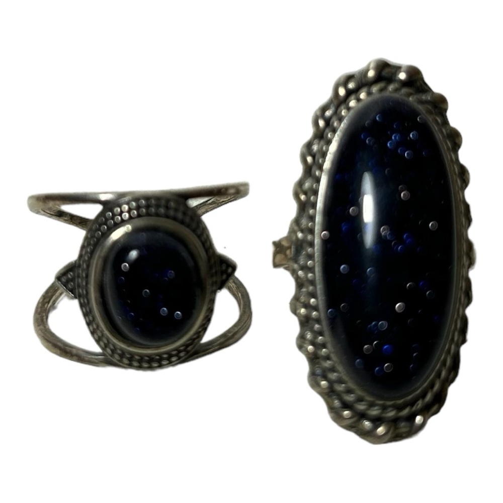 Pair of Sterling Silver and Purple Sandstone Rings Sz7